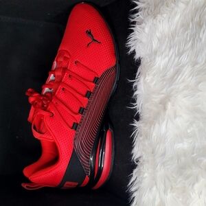 #71 Puma Red Athletic Sneakers with Black Accents